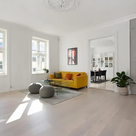 165 Sqm 5 Min To Karl Johan Sleeps 10 3br Lägenhet *