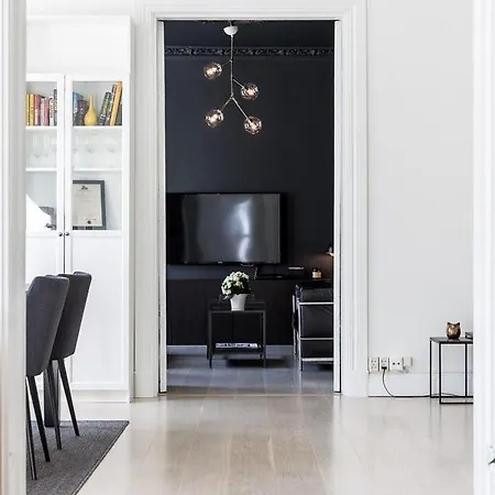 Lägenhet 165 Sqm 5 Min To Karl Johan Sleeps 10 3br *