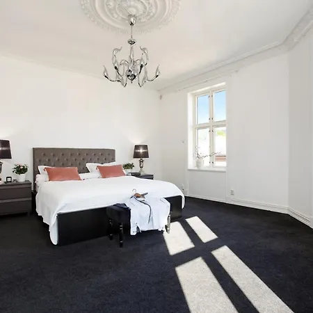 Lägenhet 165 Sqm 5 Min To Karl Johan Sleeps 10 3br